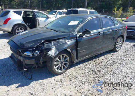 2017 Ford Fusion Hybrid Se z USA, uszkodzony, nr VIN 3FA6P0LU9HR301226